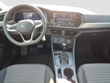 Used 2022 Volkswagen Jetta S image 4