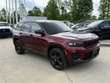 Used 2023 Jeep Grand Cherokee Altitude image 4