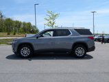Used 2020 Chevrolet Traverse LT image 3