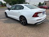 Used 2024 Volvo S60 B5 Core image 4