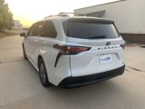 Used 2022 Toyota Sienna XLE image 5
