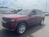 New 2025 Jeep Grand Cherokee L Laredo image 3
