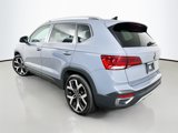 Used 2022 Volkswagen Taos SEL w/ Panoramic Sunroof Package image 5