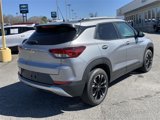 Used 2023 Chevrolet TrailBlazer LT image 3