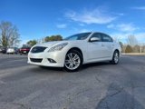 Used 2015 INFINITI Q40 AWD w/ Moonroof Package image 3