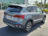 New 2024 Volkswagen Taos SE image 3