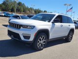 New 2025 Jeep Grand Cherokee Limited w/ Luxury Tech Group II image 3