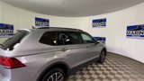 Used 2021 Volkswagen Tiguan S image 2