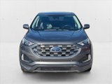 Used 2022 Ford Edge Titanium image 2