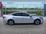 Certified 2021 Nissan Altima 2.5 SV image 4