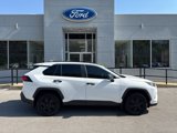 Used 2021 Toyota RAV4 LE image 2