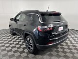 Used 2022 Jeep Compass Limited image 5