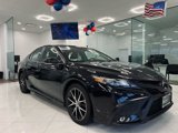Used 2022 Toyota Camry SE image 3