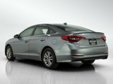 Used 2017 Hyundai Sonata SE image 3