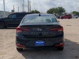 Used 2020 Hyundai Elantra SEL w/ Winter Weather Package image 5