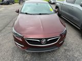 Used 2018 Buick Regal Essence image 2