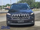 Used 2016 Jeep Cherokee Latitude image 2