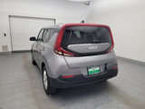 Used 2022 Kia Soul LX w/ Technology Package image 6