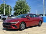 Used 2024 Hyundai Elantra SEL image 4