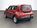 Certified 2021 Kia Soul S image 5