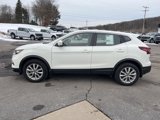 Used 2022 Nissan Rogue Sport S image 4
