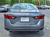 Used 2022 Nissan Altima 2.5 SR image 2