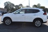 Used 2017 Nissan Rogue SV image 5