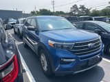 Certified 2022 Ford Explorer XLT w/ Equipment Group 202A image 3