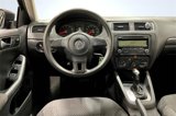 Used 2011 Volkswagen Jetta S image 5