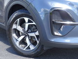Used 2020 Kia Sportage LX image 3