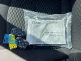Used 2021 GMC Terrain SLE w/ Driver Convenience Package image 4
