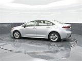 Used 2024 Toyota Corolla XLE image 5