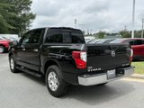 Used 2017 Nissan Titan SV image 2