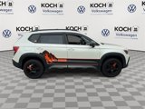 Used 2022 Volkswagen Taos S image 3