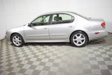 Used 2003 INFINITI I35 w/ Sunroof & Sunshade Pkg image 2