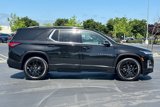 Certified 2023 Chevrolet Traverse LT image 3