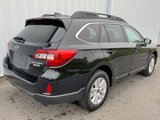 Used 2017 Subaru Outback 2.5i Premium image 4