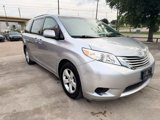 Used 2016 Toyota Sienna LE image 3