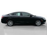 Used 2015 Chrysler 200 Limited w/ Convenience Group image 6