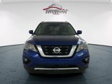 Used 2018 Nissan Pathfinder SV image 2
