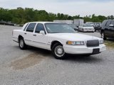 Used 1997 Lincoln Town Car Signature image 2