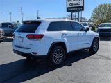 Used 2020 Jeep Grand Cherokee Limited w/ Luxury Group II image 3