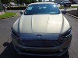 Used 2017 Ford Fusion SE image 2