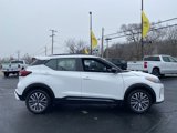 Used 2024 Nissan Kicks SR w/ SR Premium Package image 3
