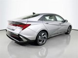 New 2025 Hyundai Elantra SEL image 6