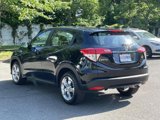 Certified 2022 Honda HR-V LX image 5