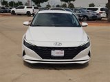 Used 2023 Hyundai Elantra SEL w/ Convenience Package image 5