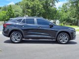 Used 2025 Chevrolet Trax LT w/ Driver Confidence Package image 3