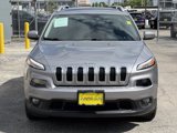 Used 2017 Jeep Cherokee Latitude w/ Comfort/Convenience Group image 3