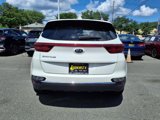 Certified 2022 Kia Sportage LX image 5